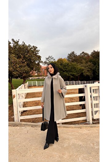 hacer ayaydın Fur-Lined Collar Women's Coat