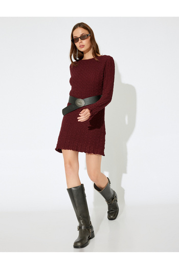 Koton X Inji – Mini-Kleid im spanischen Stil mit langen Ärmeln und strukturiertem Rückendetail
