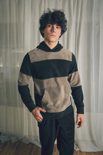 Fulla Moda Color Block Fleece Sweatshirt with Hood and Kangaroo Pocket
