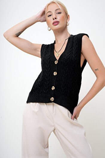 VAGGON Black V-Neck Buttoned Cardigan - Prm1060