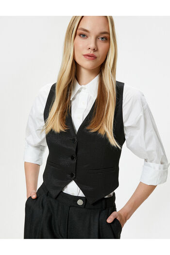 Koton Şahika Ercümen - Glittered V-Neck Vest
