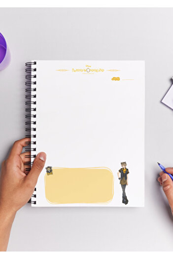 Home Twisted Wonderland Spiral Notebook A5 (50 Sheets)