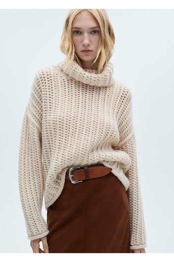 MANGO Woman Caracteristicile puloverelor