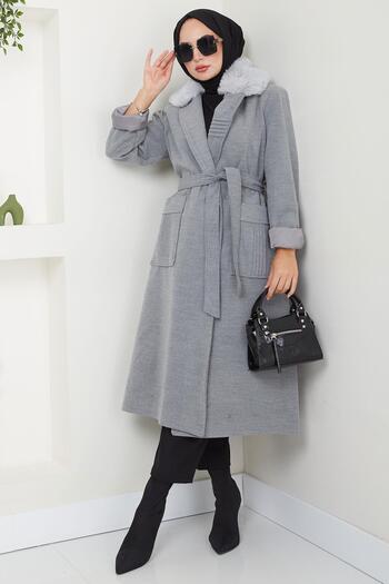 hafsamina Gray Stamp Coat - Fur Collar and Ribbed Detail Hm2576
