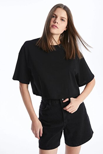 TENA Women's Black Crew Neck Oversize Single Jersey Basic Crop T-Shirt
