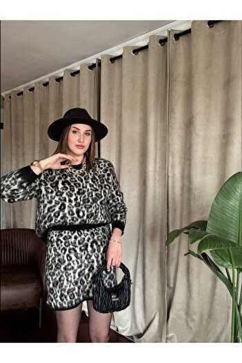 Golden Leopard Pattern Cashmere Suit