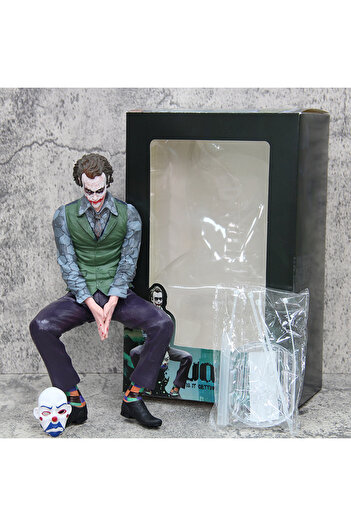 Choice with box Suicide Squad Gotham Joker Dc Dark Knight Heath Ledger Action Figures Sitting Green Suit Ha