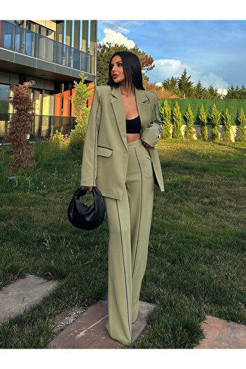 pembekurdelem Khaki Colored Women's Oversize Jacket and Trousers Set