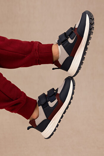 U.S. Polo Assn. Erkek Çocuk Taş Spor Ayakkabı 50277231-VR049