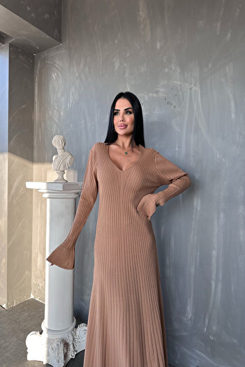 LİLA İSTANBUL Πλεκτό φόρεμα με λαιμόκοψη Sweetheart Ισπανικό μανίκι (Τυπικό μέγεθος S/M/L/XL ταιριαστό)