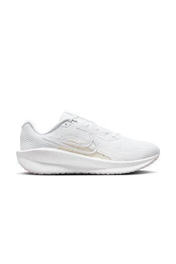 Nike Downshifter 13 Unisex καθημερινά αθλητικά παπούτσια (στενή εφαρμογή - λιγότερο μισό μέγεθος)