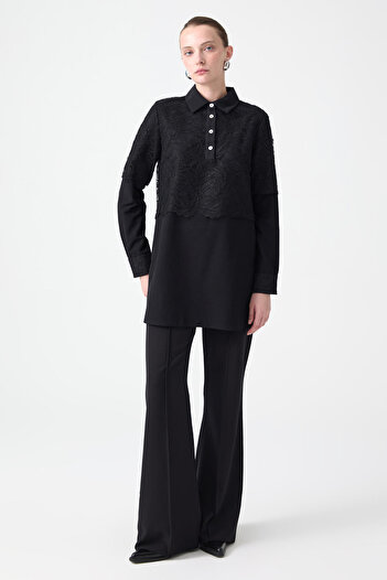 Touché Privé Lace Detailed Tunic