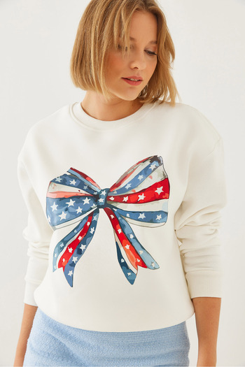 Bianco Lucci Women's Colorful Butterfly Printed Sweatshirt Mbhs019 60601019