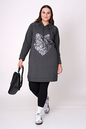 Büyük Moda PAMUKLU PAYET SÜSLEMELİ SWEAT ELBİSE