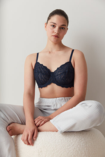 Penti Sutien Special Beauty Form Perfect Colors