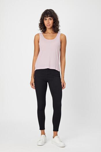 ALEXANDERGARDI Women's Thick Strap U-Neck Fitted Athlete (B24-0068)