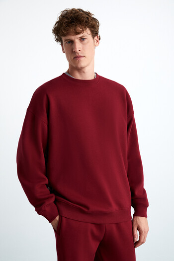 GRIMELANGE Tokyo Men's Oversize Red Sweatshirt with Fleece Inside and Soft Back Label Detail