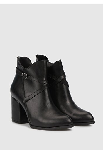 Provoq Women's Black Boots - Stylish and Comfortable