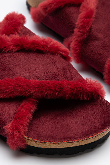 Penti Burgundy Cross Slippers