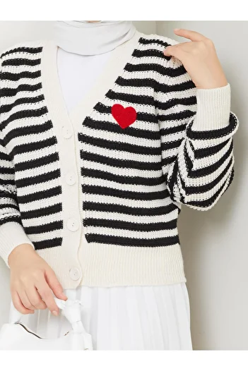 Nergis Neva Butik Short Striped Heart Cardigan