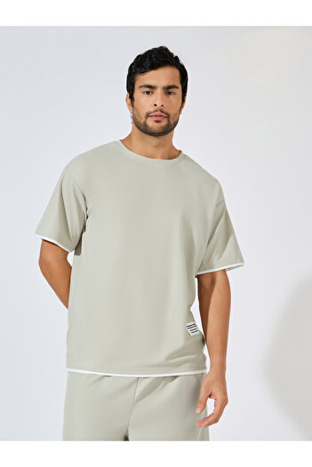 Styli Oversized Waffle Knit Badge T-Shirt & Shorts Co-Ords