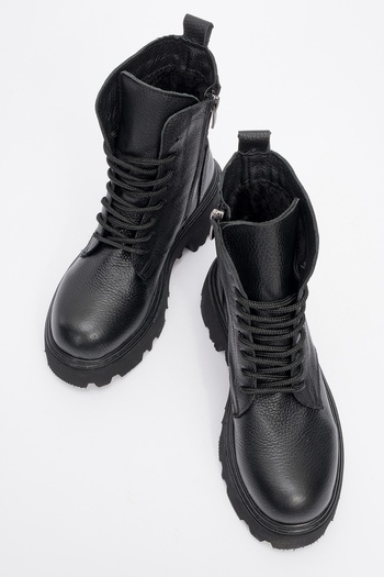 LuviShoes Dámské kozačky Loreta černé z pravé kůže