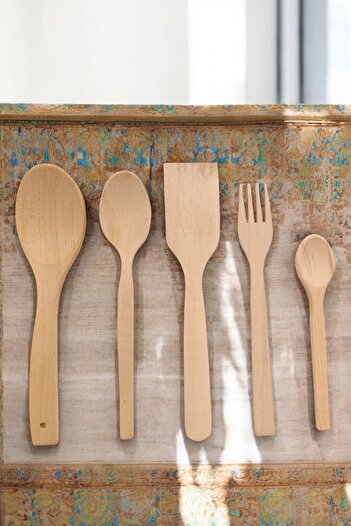 küche haus 5-Piece Wooden Spoon Set - Natural Handmade Unvarnished