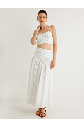 Koton X Melis Ağazat - Three-Dimensional Flower Patterned Knitwear Bustier, Thin Straps