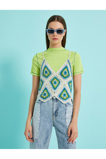 Koton Geometric Patterned Knitted Crop Undershirt