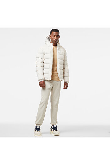 Lacoste Erkek Regular Fit Kapüşonlu Beyaz Şişme Mont