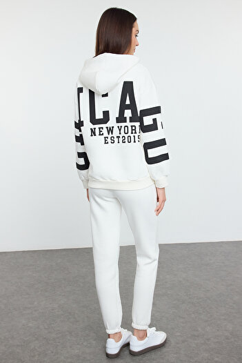 Trendyol Collection Ecru Slogan Printed Knitted Tracksuit Set Twoaw25Em00015