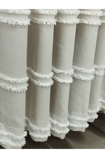 CEMRE Dreamper Background Ecru Tasseled 1/3 Tight Pleat (Single Wing)