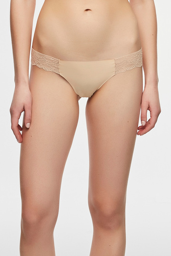 Penti Brazilian Lace Panties - Smooth and Cut