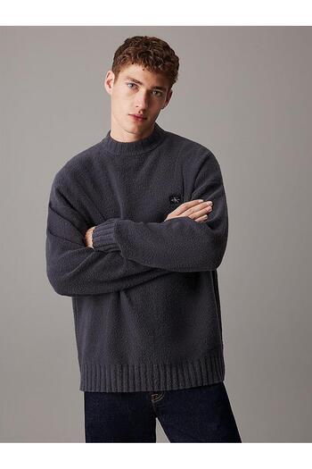 Calvin Klein BOUCLE BOXY POTNÍK