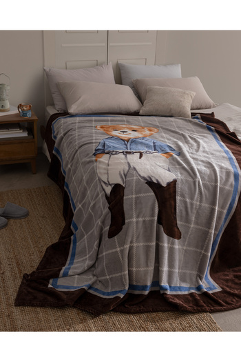 Madame Coco Gray Gourney Bear Single Welsoft Fleece Printed Blanket