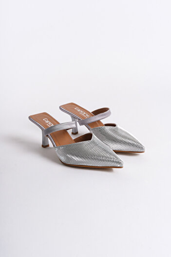 Capone Outfitters Women's Stylish Heeled Slippers