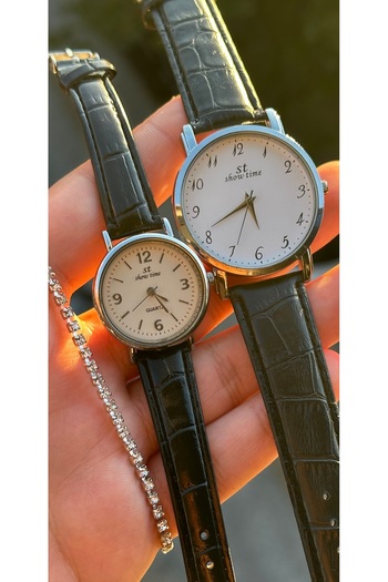 Show Time Dear Leather Cord Couple Clock
