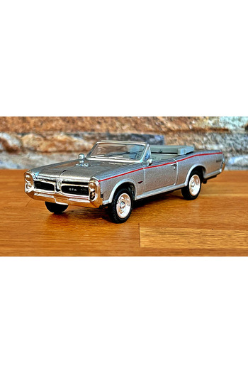 TOYFEST سيارات أمريكية كلاسيكية معدنية مرخصة بمقياس 1:43 - 1966 بونتياك GTO - 10 سم