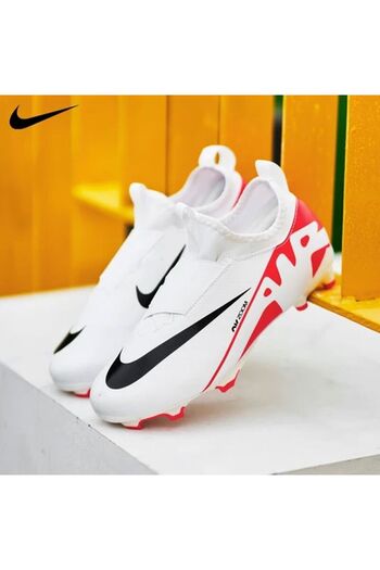 Nike NIKE Jr Zoom Superfly 9 Academy FgMg Дитячі бутси з вузькою щиколоткою NIKE Jr Zoom Superfly 9 Academy FgMg