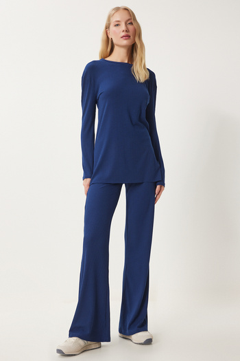 Happiness İstanbul Marineblaues Set aus gestrickter Bluse und Hose für Damen – bequemer Cord OW00054