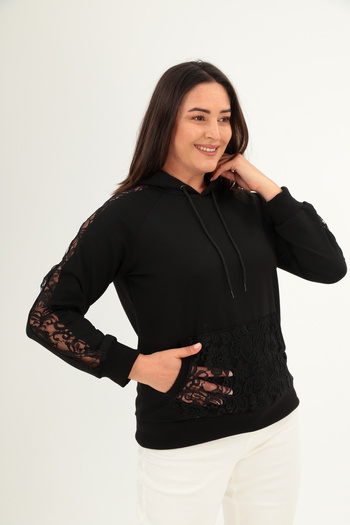 Şans Women's Large Size Black Lace Detailed Sweatshirt 65N38435