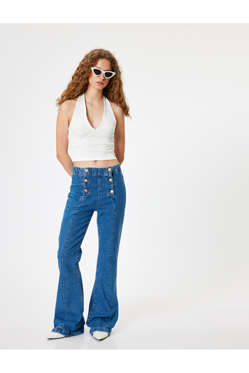 Koton Halter Neck Stitching Detailed Sleeveless Crop Camisole
