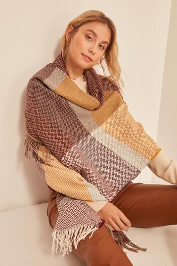 MARBERRY 13807 Soft Textured Fish Back Patterned Burgundy Thick Shoulder Shawl Scarf
