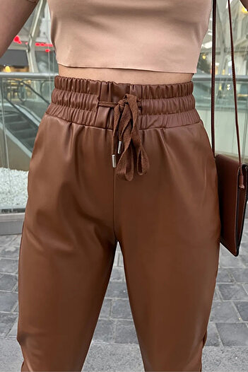Qaju Women's Elastic Waist Leather Trousers