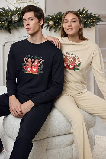 Trendyol Collection Set de pijamale tricotate pentru cupluri cu tematică de iarnă de culoare bej - 100% bumbac THMAW25PT00162