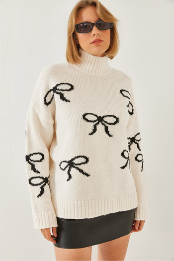 Bianco Lucci Women's Bow Patterned Turtleneck Sweater 241164 60251959
