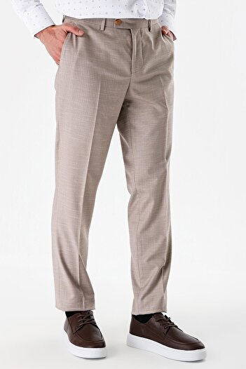 İmza Κλασικό παντελόνι Comfort Fit Relaxed Fit με μπεζ μοτίβο Lycra πλαϊνές τσέπες 1003240154