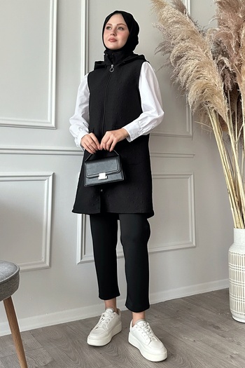InStyle Quilted Black Vest with Pockets