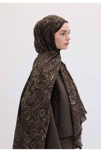 Fresh Kakaö Freesia Patterned Shawl