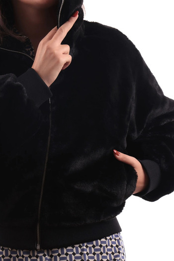 ONLY Women's Stand Collar Plush Jacket - 15327330
